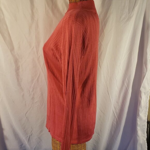 Ladies STEPHANIE ANDREWS Silk Ribbed Turtleneck Sweater in Salmon - M - Picture 2 of 5